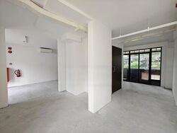 Avenue South Residence (D3), Retail #472606351